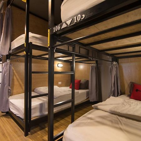 Reddoorz Hostel Near St. Joseph'S Cathedral Ханой Екстер'єр фото