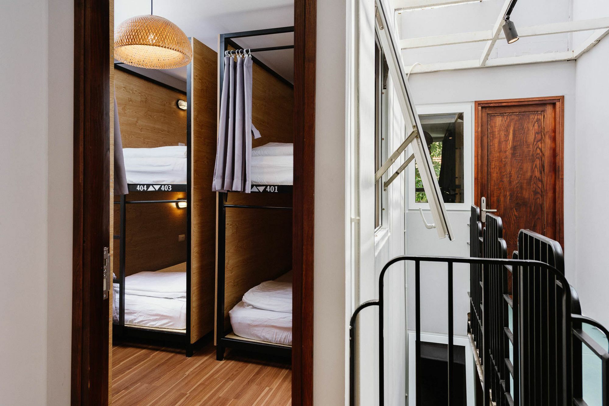 Reddoorz Hostel Near St. Joseph'S Cathedral Ханой Екстер'єр фото